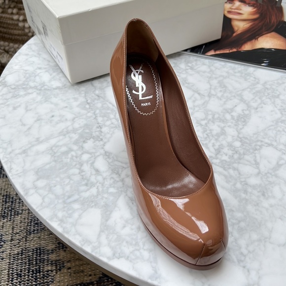 YSL NEW. Tribute 2 Platform Pumps. 37.5 - Picture 2 of 12